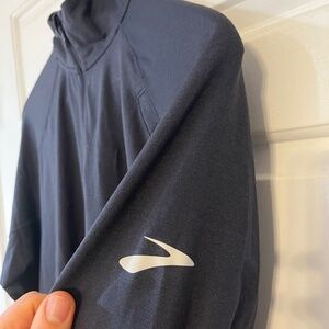 Brooks Dash 1/2 Zip Gray Men's M